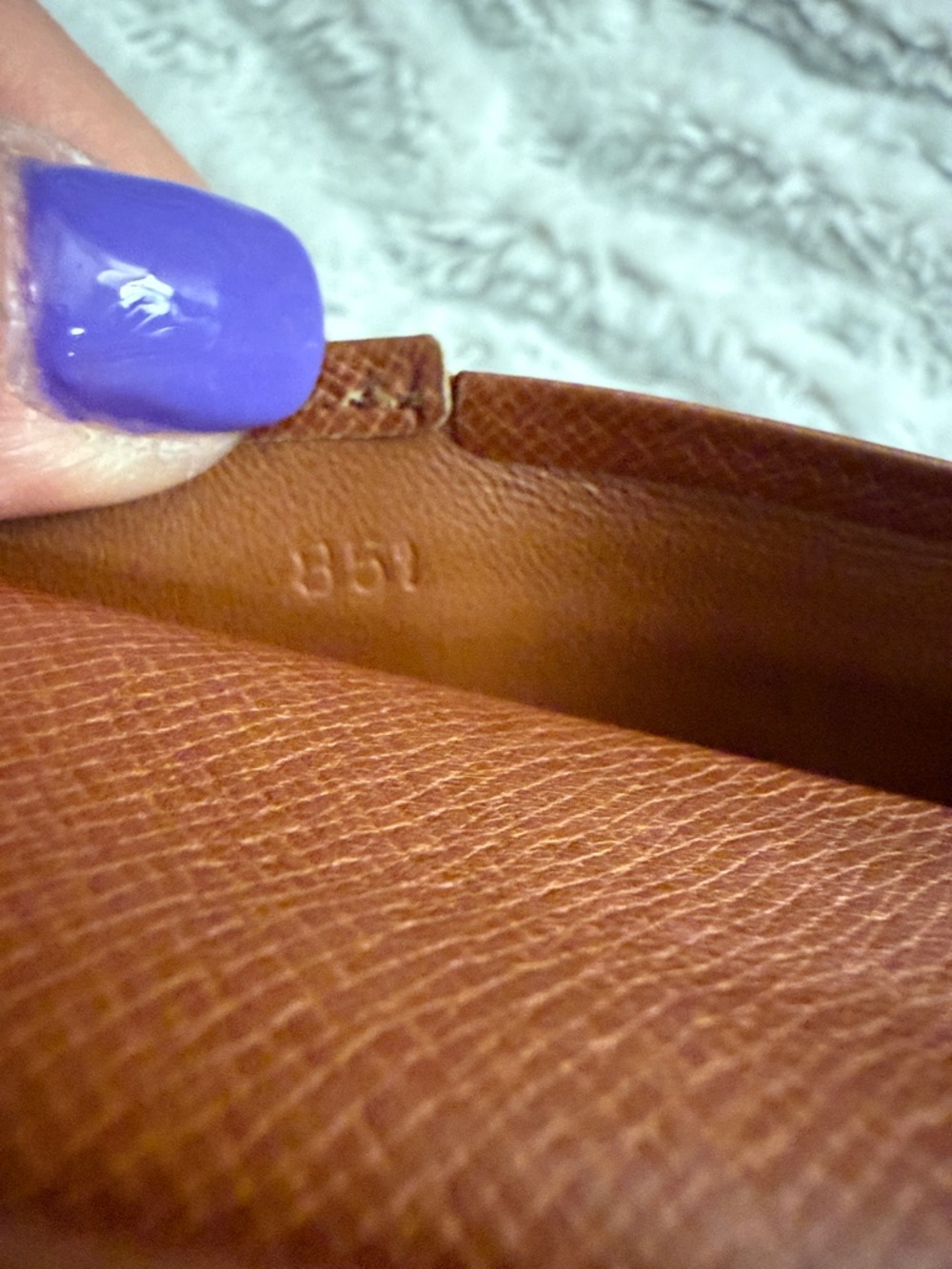 Authentic Louis Vuitton Vintage 1985 Monogram Trifold Wallet - Picture 4 of 14